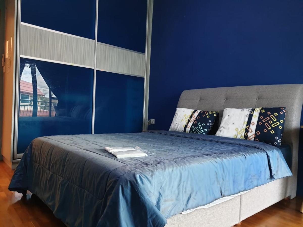 Seladah Stay Kuching Ngoại thất bức ảnh