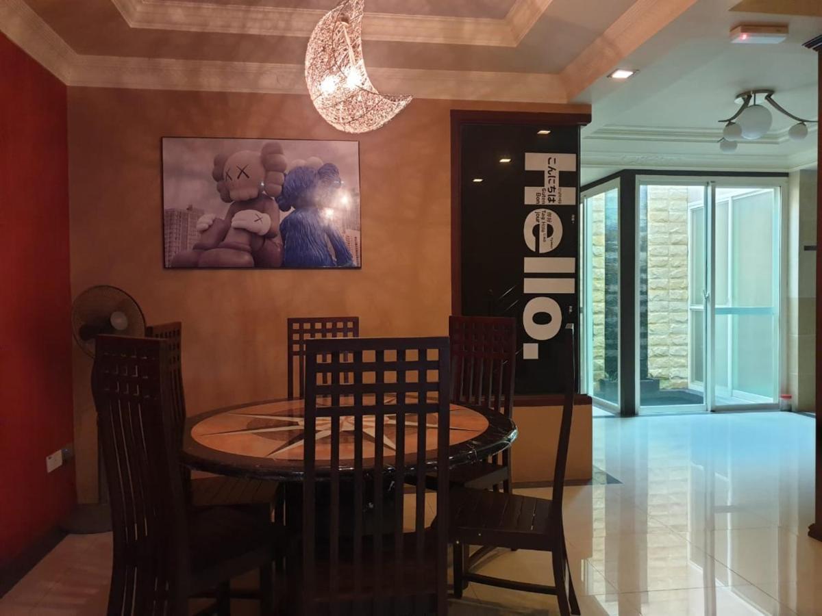 Seladah Stay Kuching Ngoại thất bức ảnh