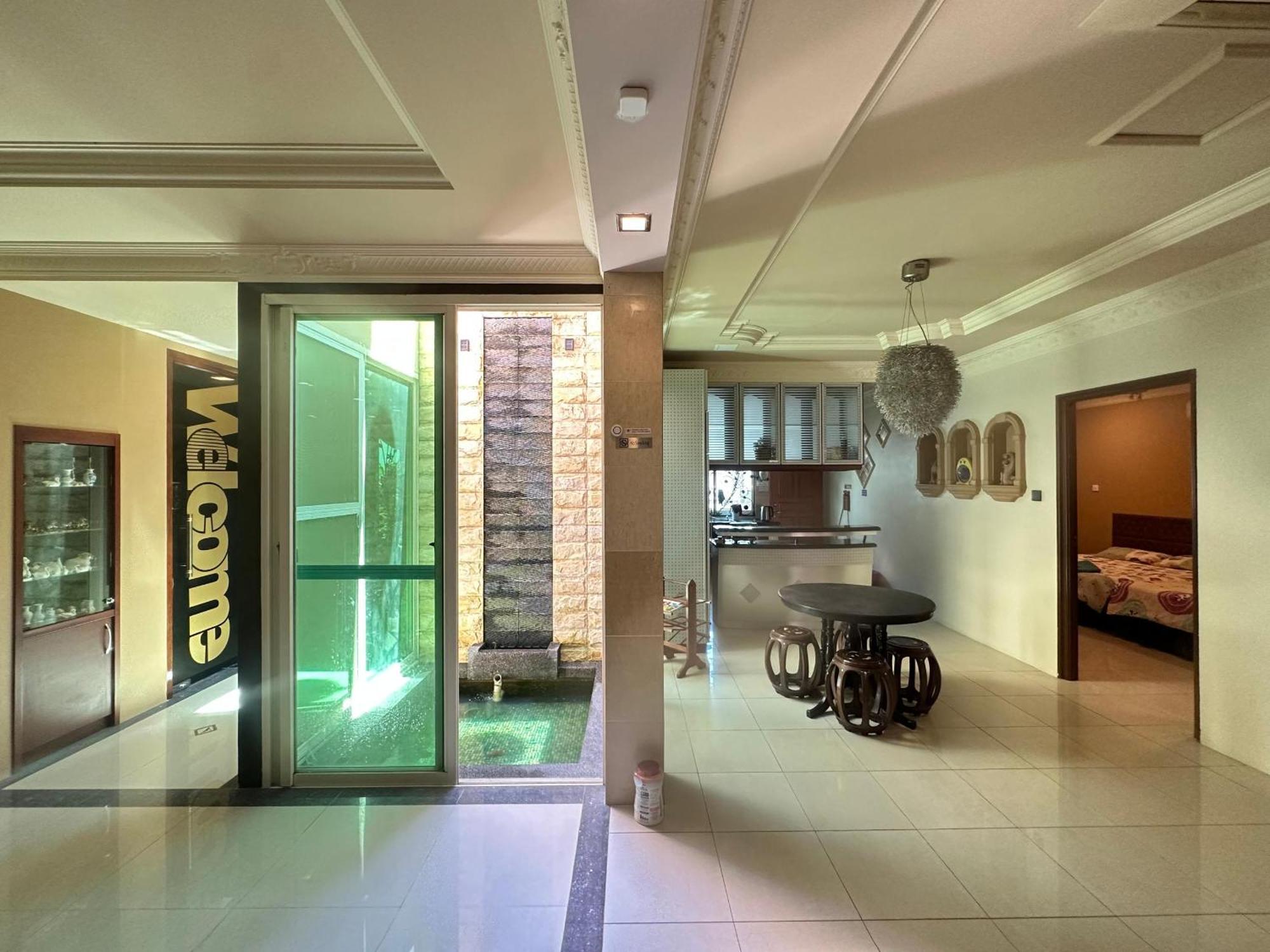 Seladah Stay Kuching Ngoại thất bức ảnh