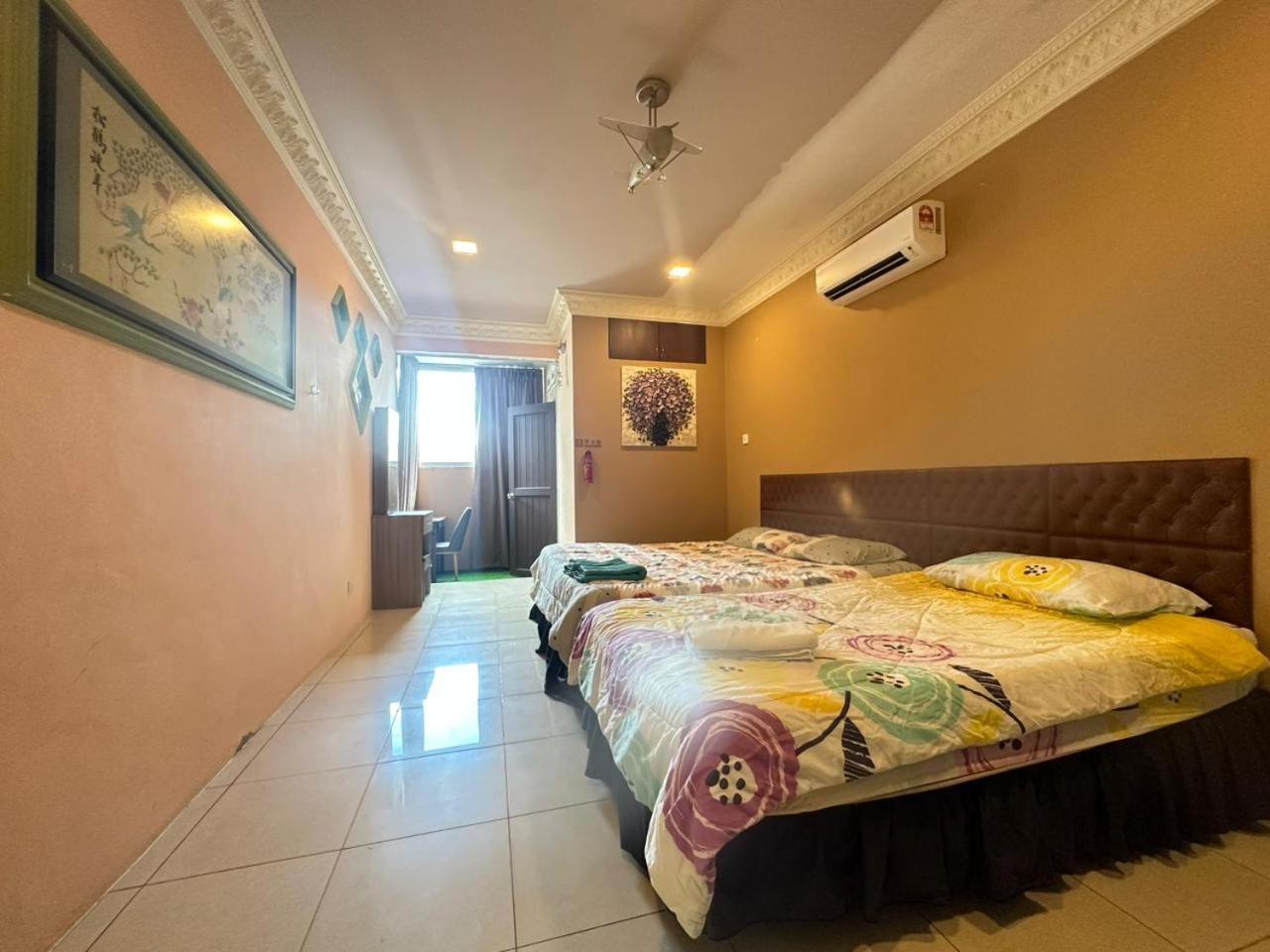 Seladah Stay Kuching Ngoại thất bức ảnh