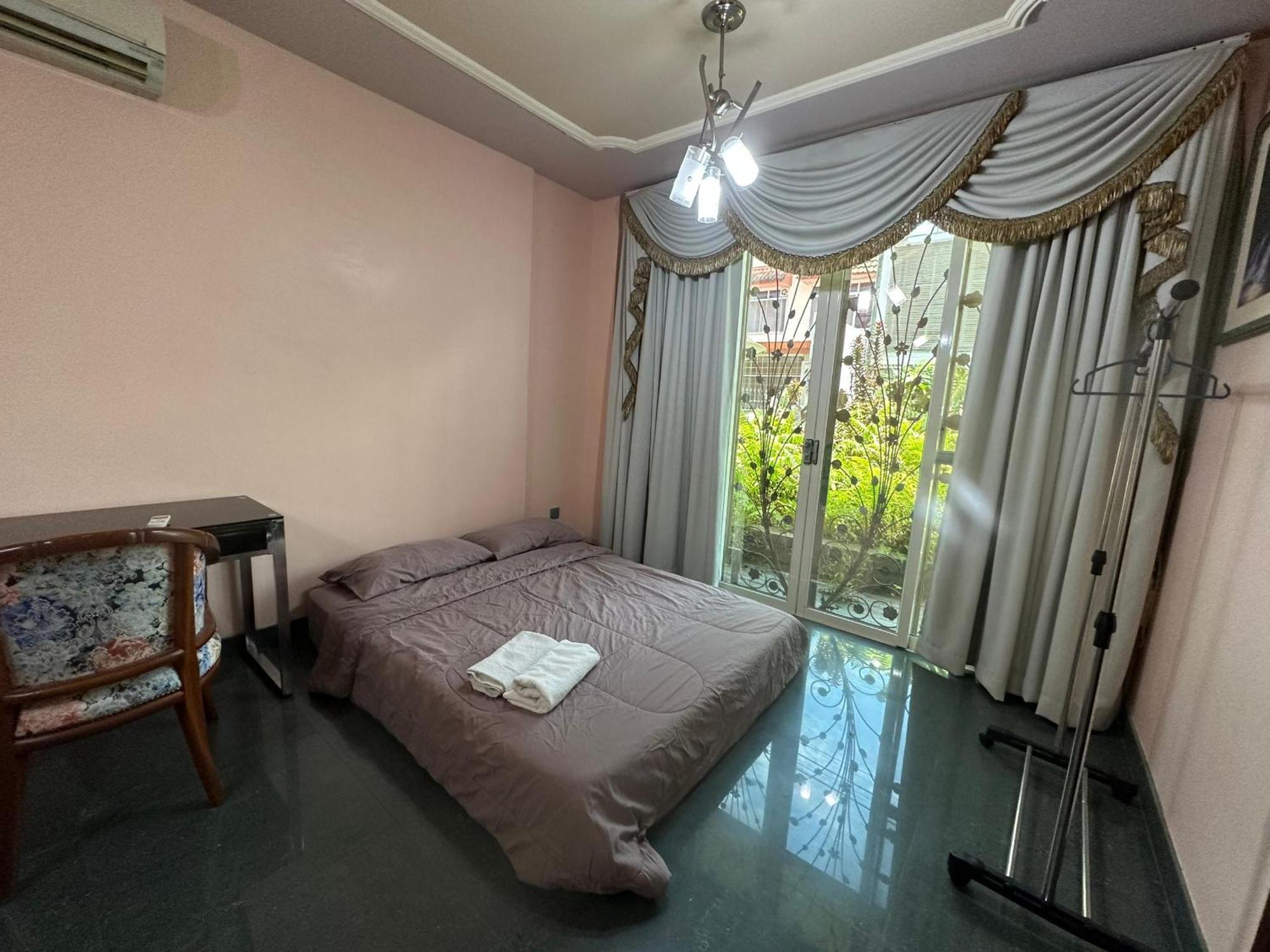 Seladah Stay Kuching Ngoại thất bức ảnh